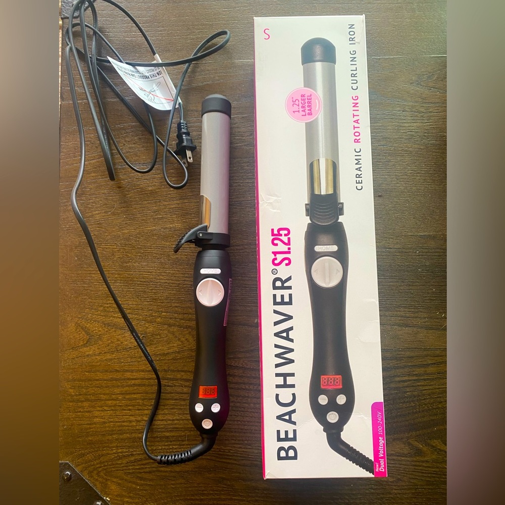 BNIB - Beachwaver S1.25 - Black
